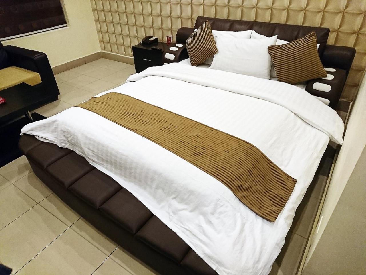 Hotel Akbar International Rawalpindi Bagian luar foto