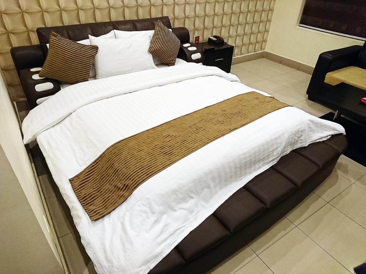 Hotel Akbar International Rawalpindi Bagian luar foto